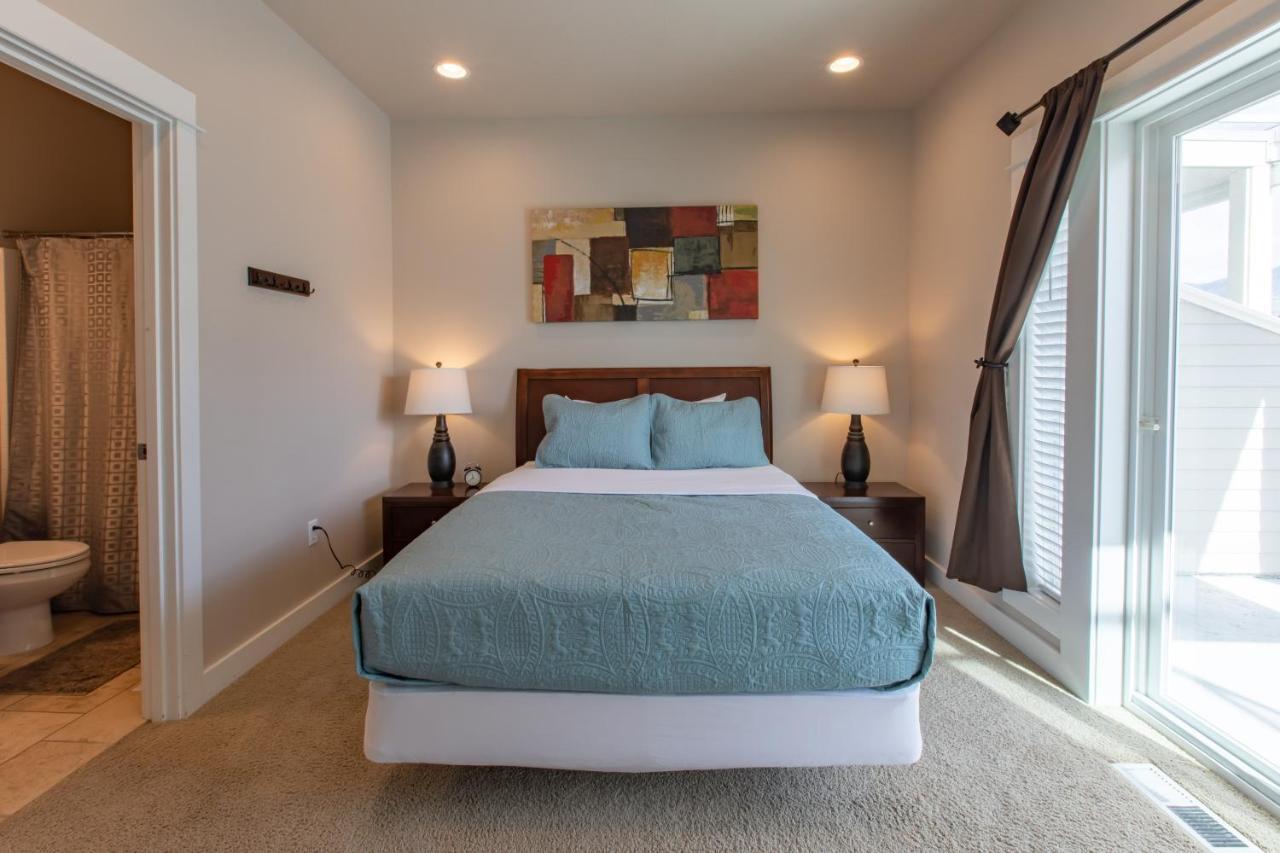 Rockaway Beach Vibes,Waterfront Oceanfront Rockaway Beach House Near Downtown,Wifi, Washer Dryer المظهر الخارجي الصورة